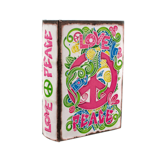 Secret Box 'WOODEN' Peace & Love