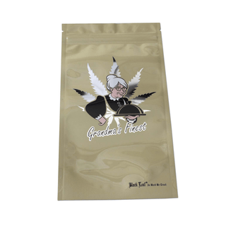 ‘BLACK LEAF’ Anti-odour Zip-Lock Bags ‘GRANDMAS FINEST’ | 102x192mm – x1