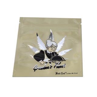‘BLACK LEAF’ Anti-odour Zip-Lock Bags ‘GRANDMAS FINEST’ | 190x224mm – x1